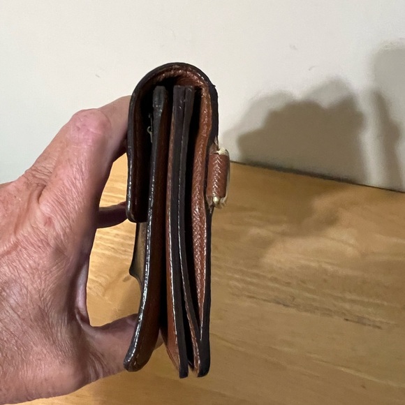 LV Accordion Long Bifold Wallet. - Picture 3 of 14